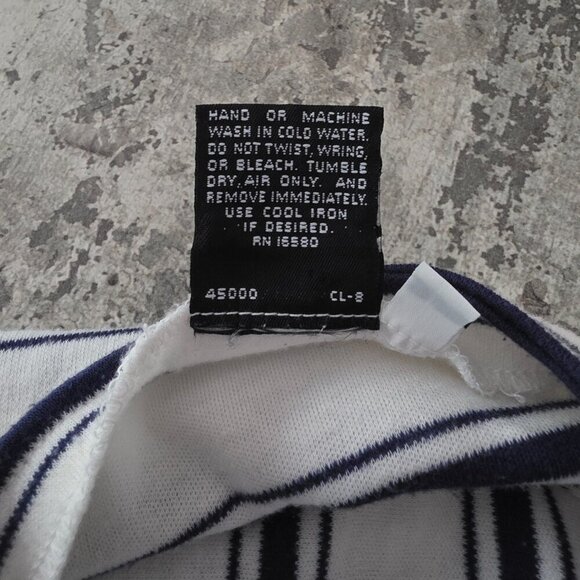 Catalina Woman's Navy Blue & White Striped Cap Sleeve Crop Top Large - Picture 4 of 7